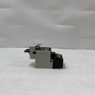  TM3TI8T